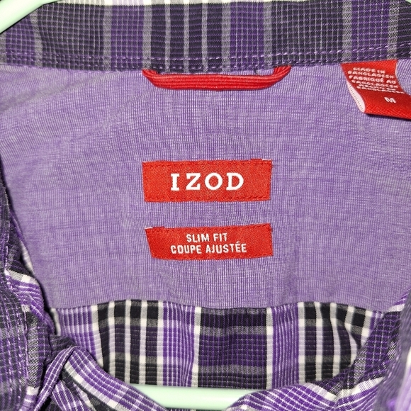 An Izod mens long sleeve button-down 100% cotton in a size medium. EUC. - Picture 3 of 7